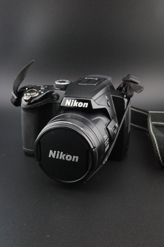 Nikon Coolpix P500 12.1MP 36x Zoom Digital Bridge Camera + New Battery / Charger