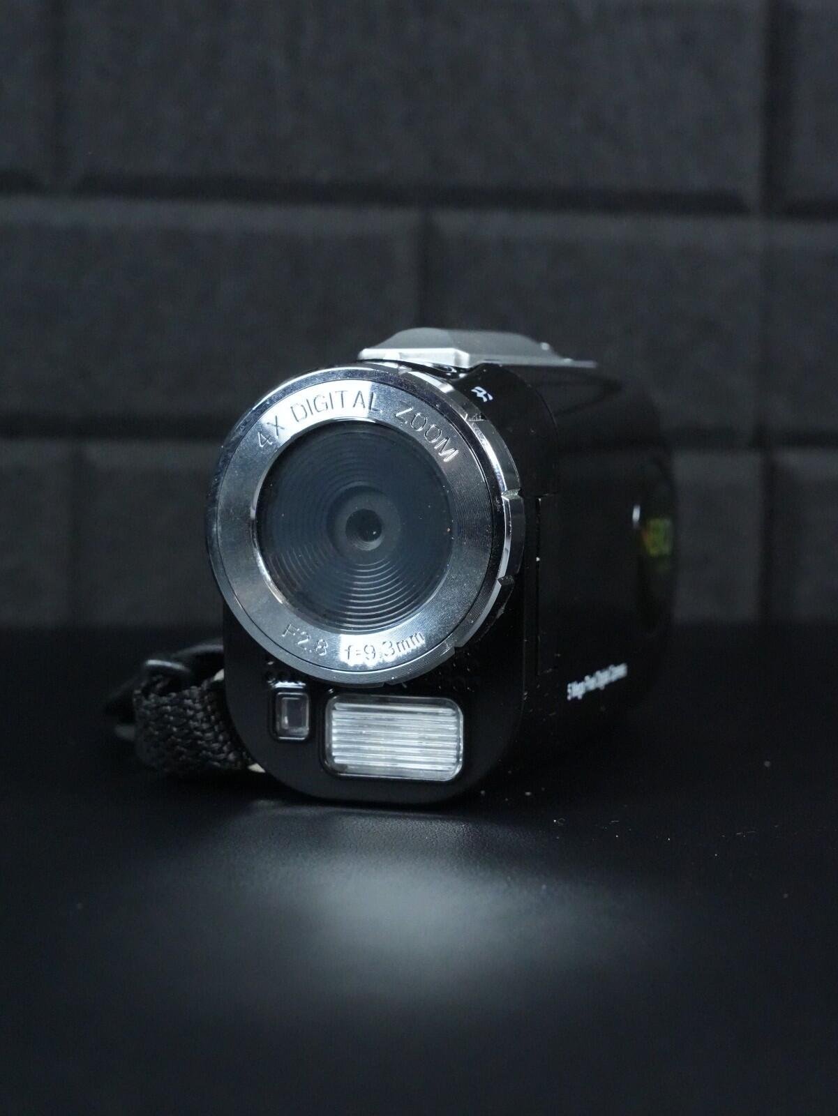Giani Nero DV5525A 5MP Digital Camcorder Video Camera 4x Zoom - Tested & Working