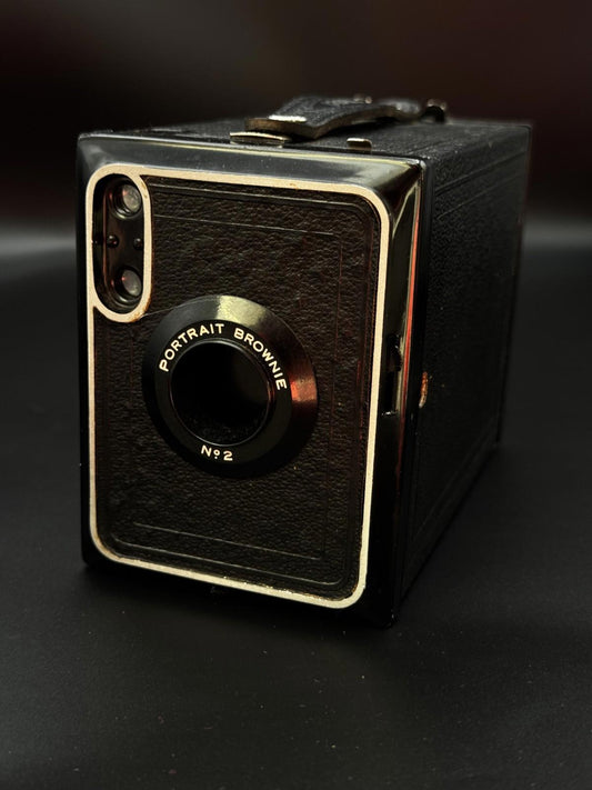 Vintage Kodak Brownie No.2 Portrait 120 Film Model F Box Camera Tested & Working