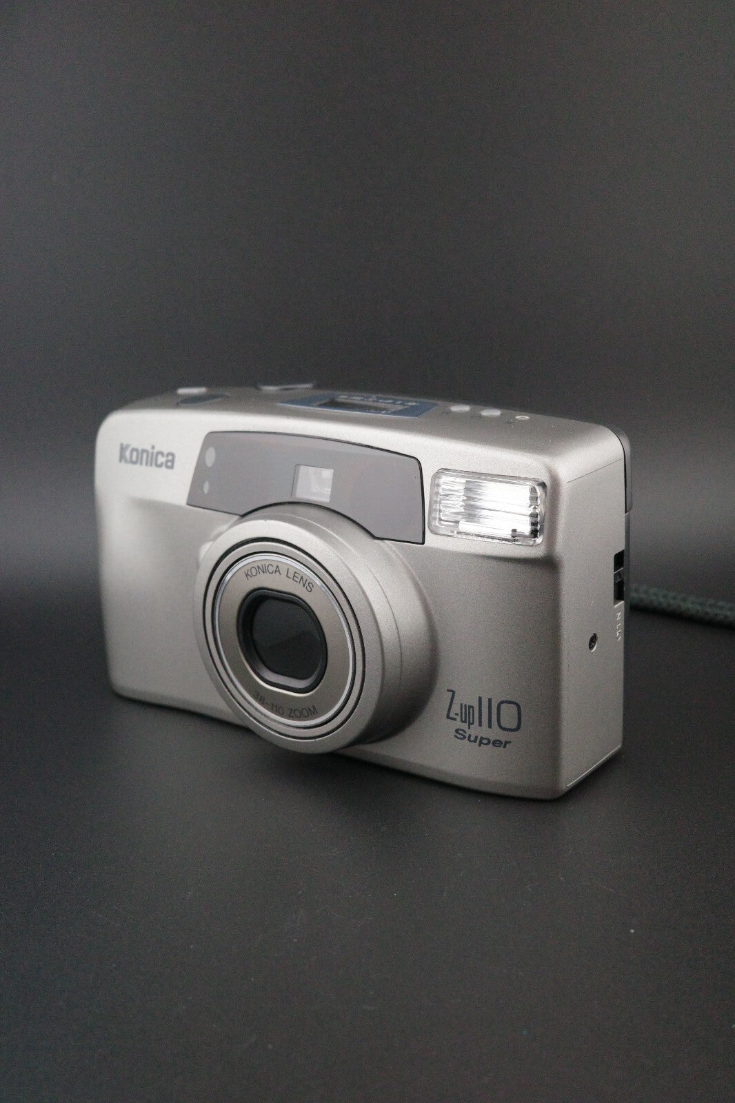 Konica Z-Up 110 Super 35mm Film Camera 38-110mm Film Tested Working New Battery