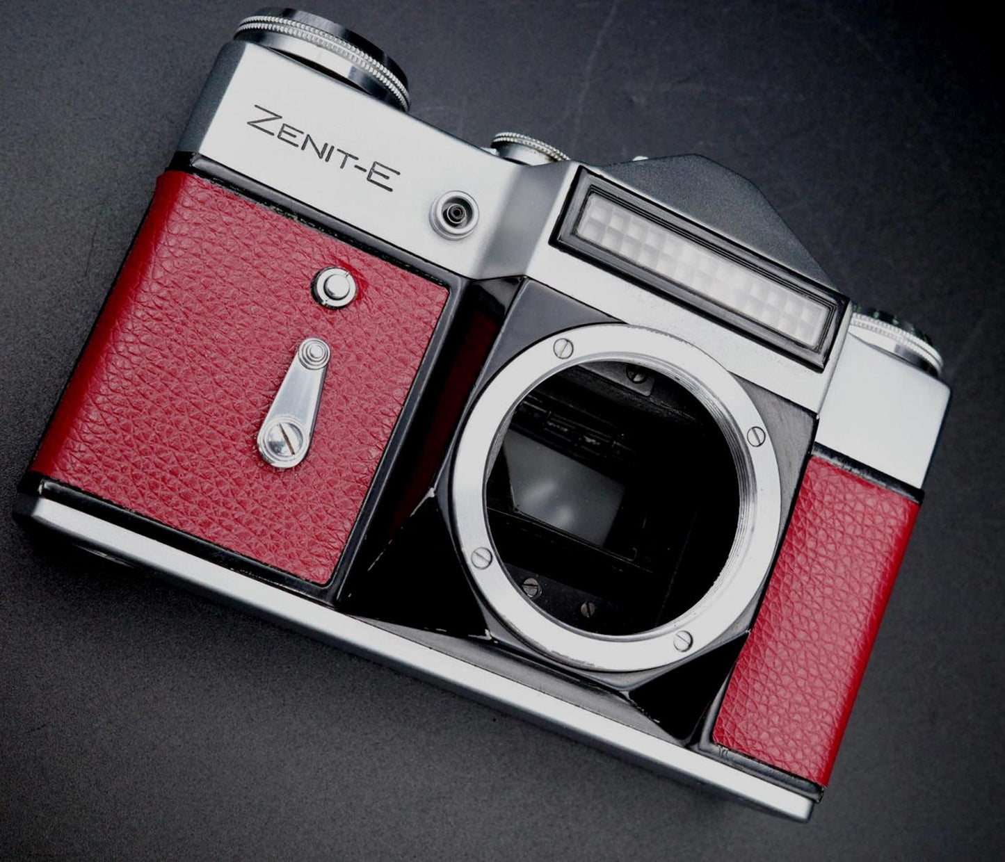 Zenit-E 35mm Vintage SLR Film Camera – Burgundy Faux Leather - Spares or Reapir