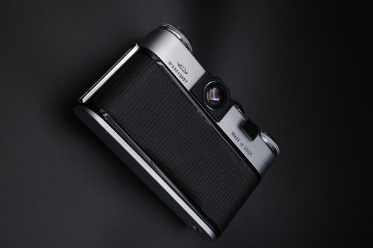 Zenit-E 35mm Vintage 1960's SLR Film Camera – Spares or Repair