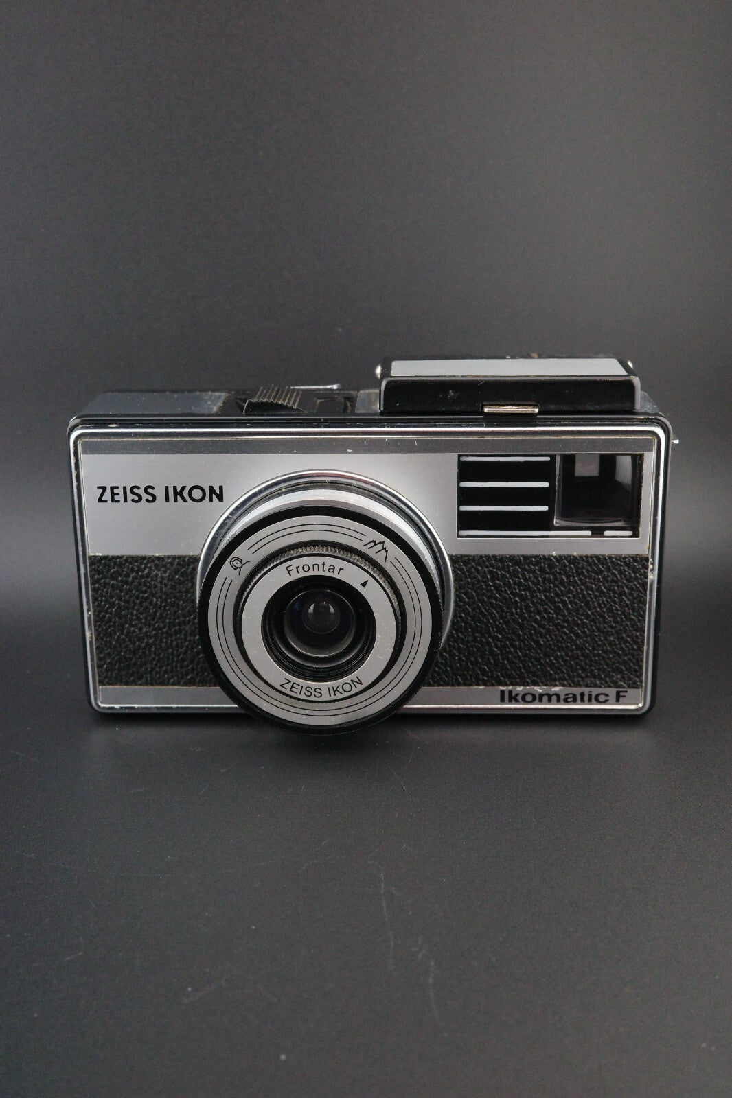 Zeiss Ikon Ikomatic F Vintage German 1960's 126 Film Camera - Tested & Working