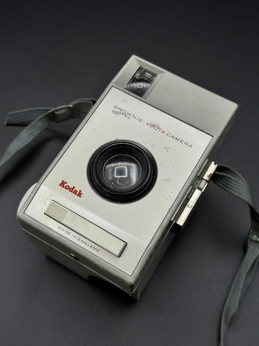 Kodak Brownie Vecta Camera - Collectable Vintage Photography - Tested & Working