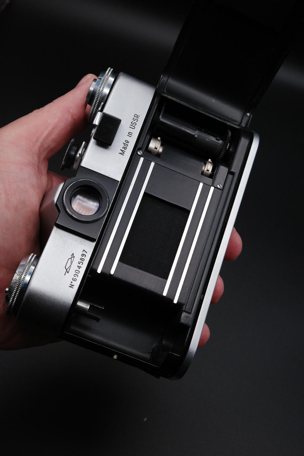 Zenit-E 35mm Vintage 1960's SLR Film Camera – Spares or Repair