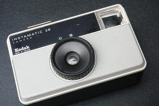 Kodak Instamatic 28 Vintage Film Camera - Untested