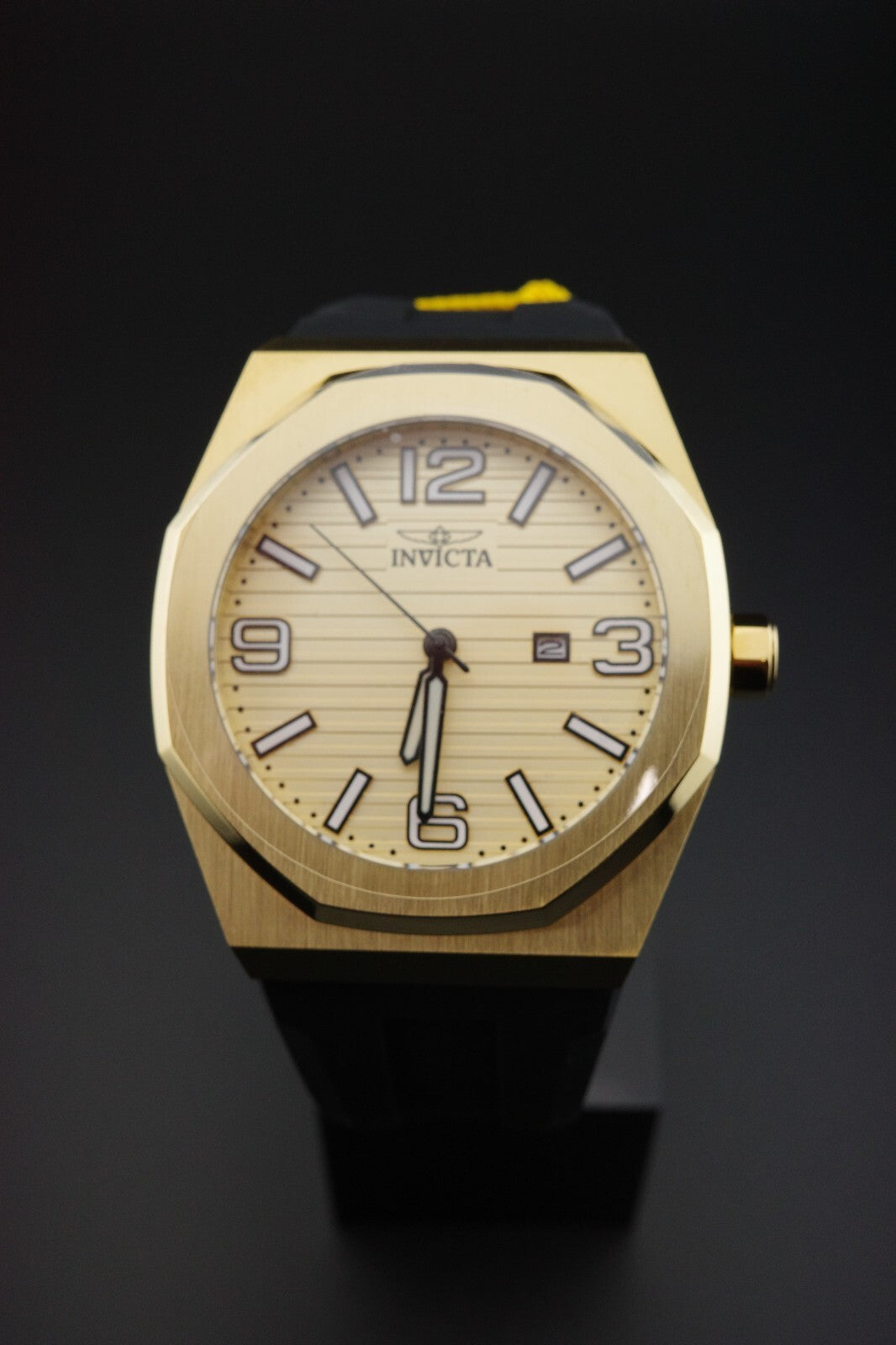 Brand New & Boxed Invicta Huracan 45775 Men’s Watch 48mm Black Gold Dial