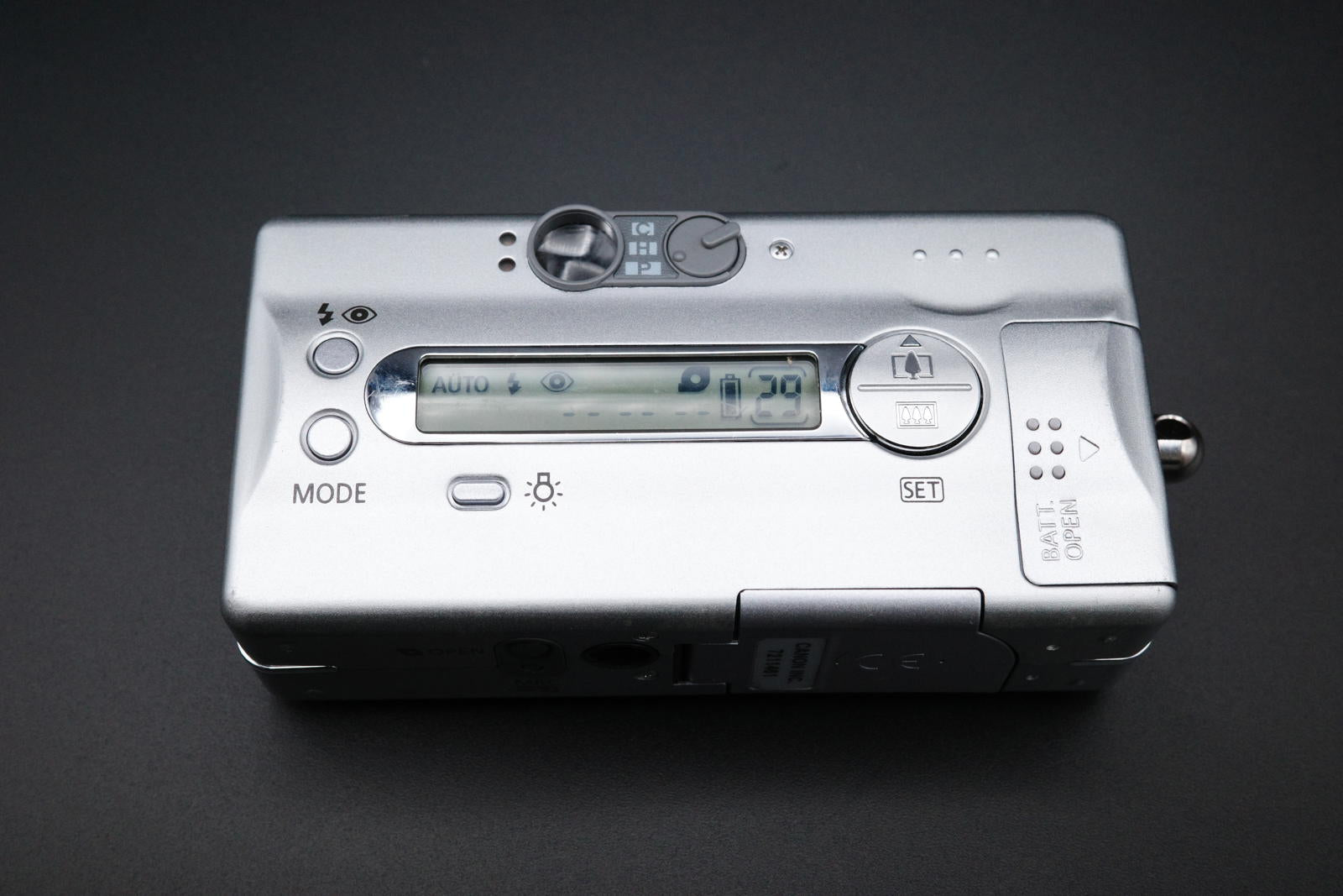 Canon IXUS III Vintage APS Compact Film Camera Compact Zoom Lens - Fully Working