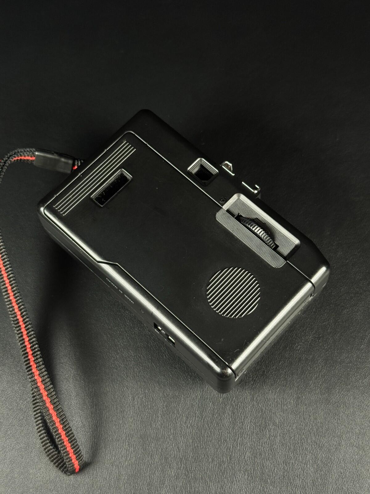 Working Hanimex 35 HS Vintage 35mm Compact Retro Point & Shoot 35mm Film Camera