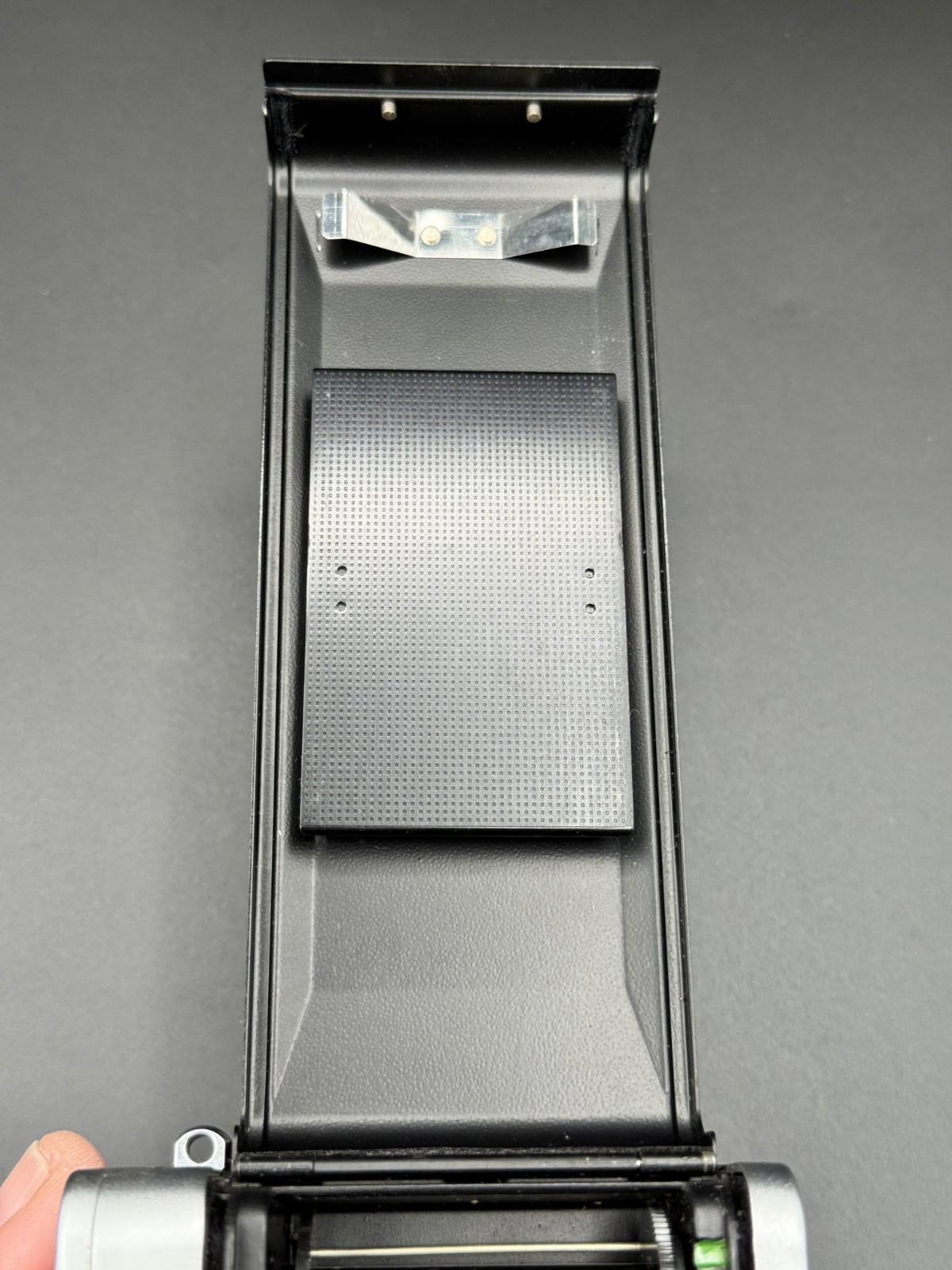 Praktica L Pentacon M42 Vintage 35mm Camera Body - Faulty For Spares or Repair