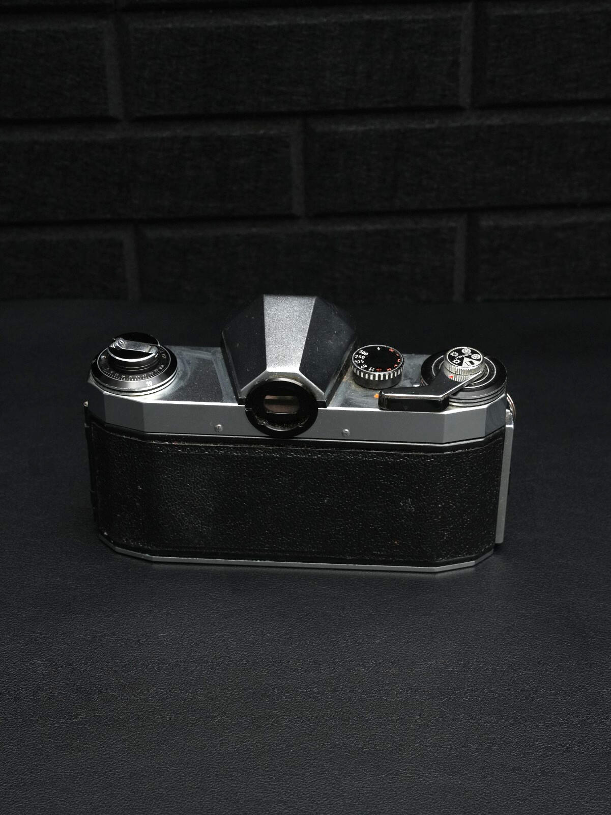 Praktica PL Nova 1 1960's 35mm Film Camera + Pentacon 50mm 1.8 Lens - Faulty (Read Description)