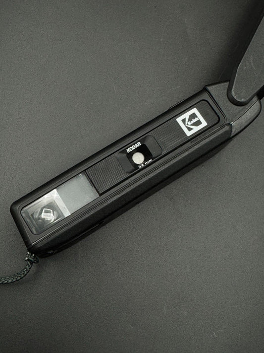 Rare Vintage 1980's Kodak Ektra 150 Film Camera - Tested & Working (09)