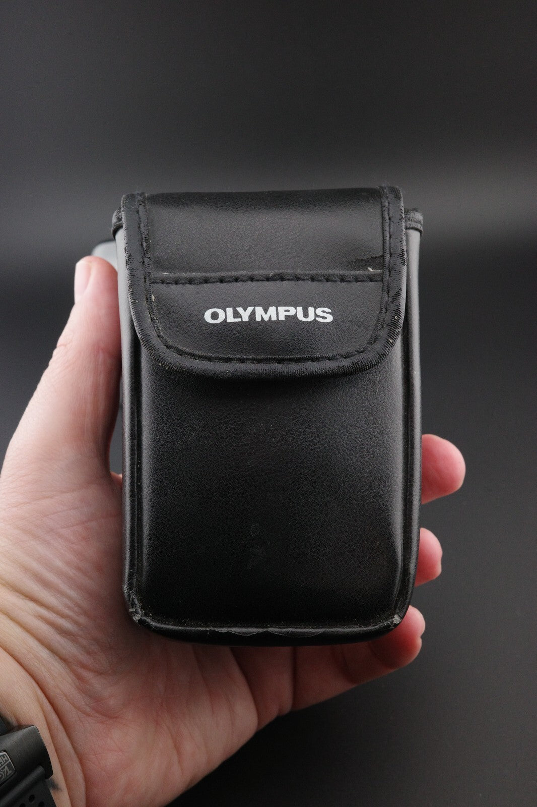 Olympus Trip XB40 AF 35mm Film Point & Shoot Camera, Case + Batteries - Working