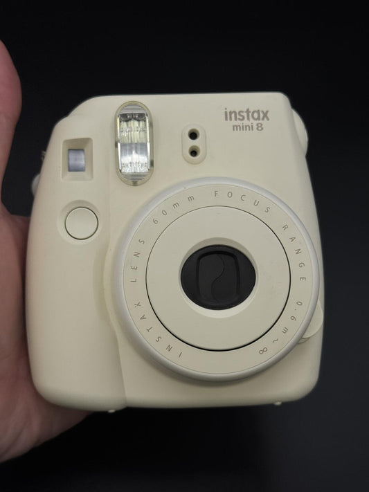 Fujifilm Instax Mini 8 White Instant Camera - Film Tested & Fully Working (323)