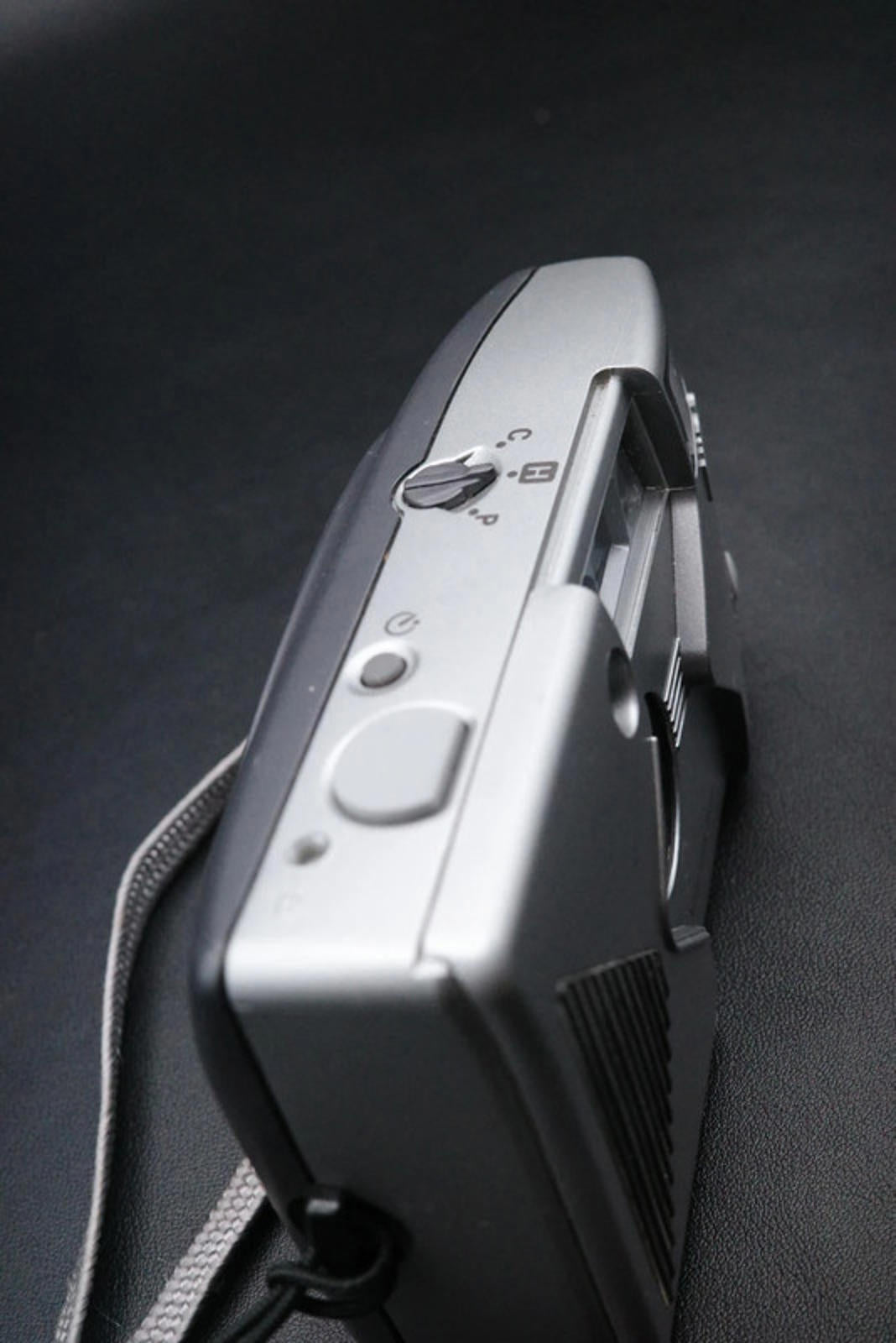 Nikon Nuvis A20 APS Point & Shoot Compact Camera - Tested & Working