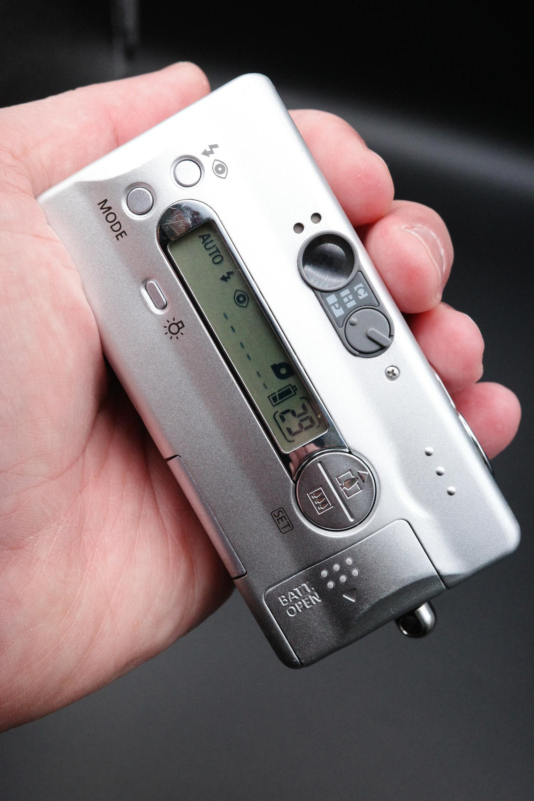 Canon IXUS III Vintage APS Compact Film Camera Compact Zoom Lens - Fully Working