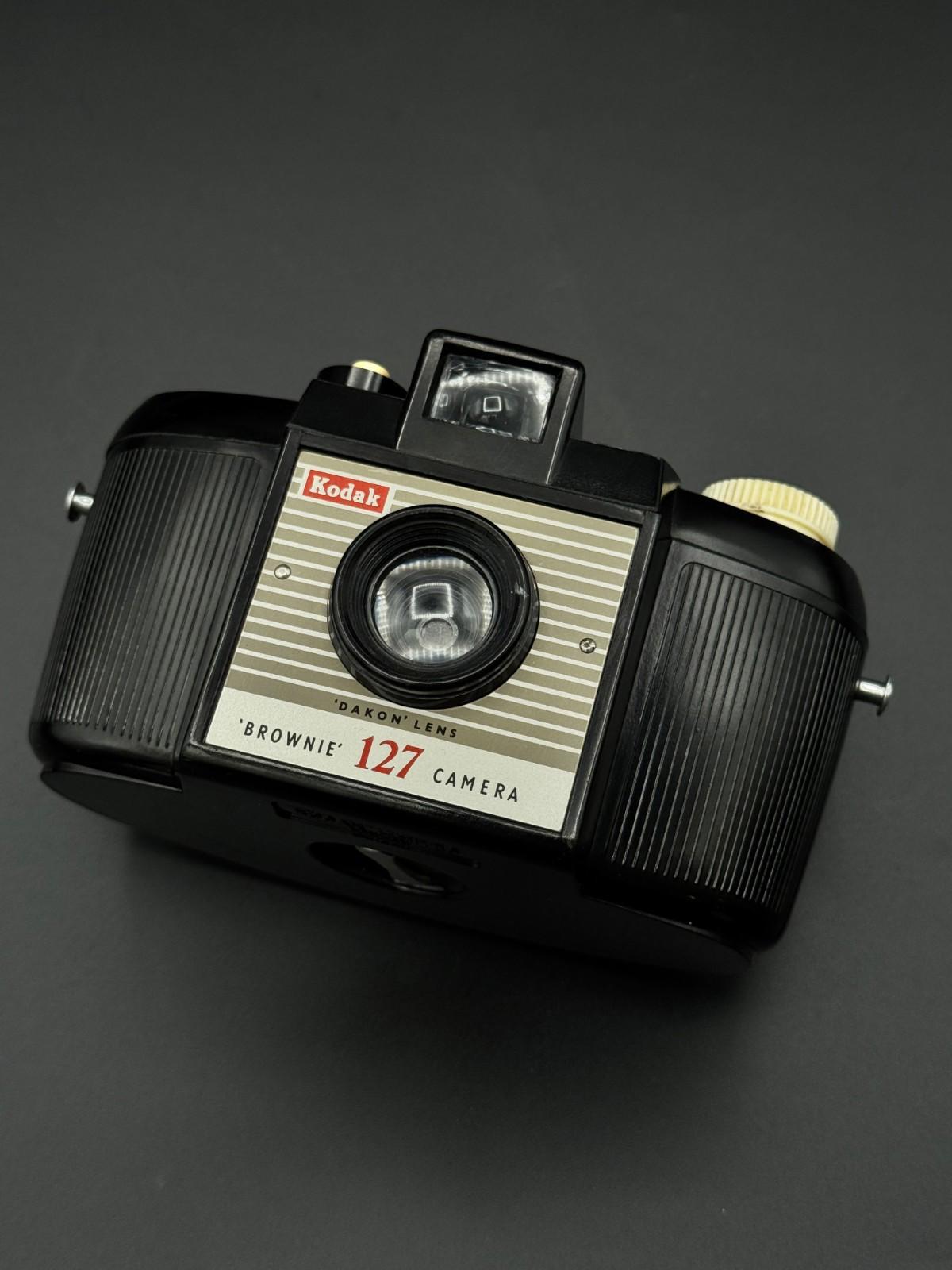 Kodak Brownie 127 Vintage Film Camera - Tested & Working