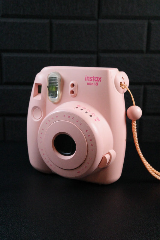 Fujifilm Instax Mini 8 Pink Instant Polaroid Camera - Works Perfectly