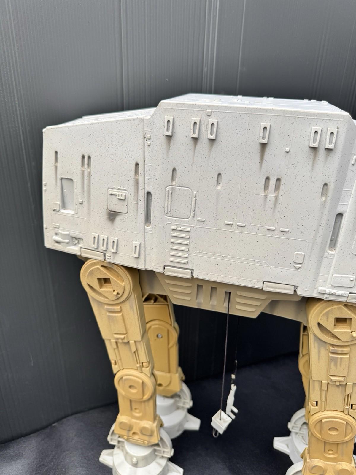 Star Wars Kenner AT AT Imperial Walker Vehicle 1997 POTF- Complete, Working