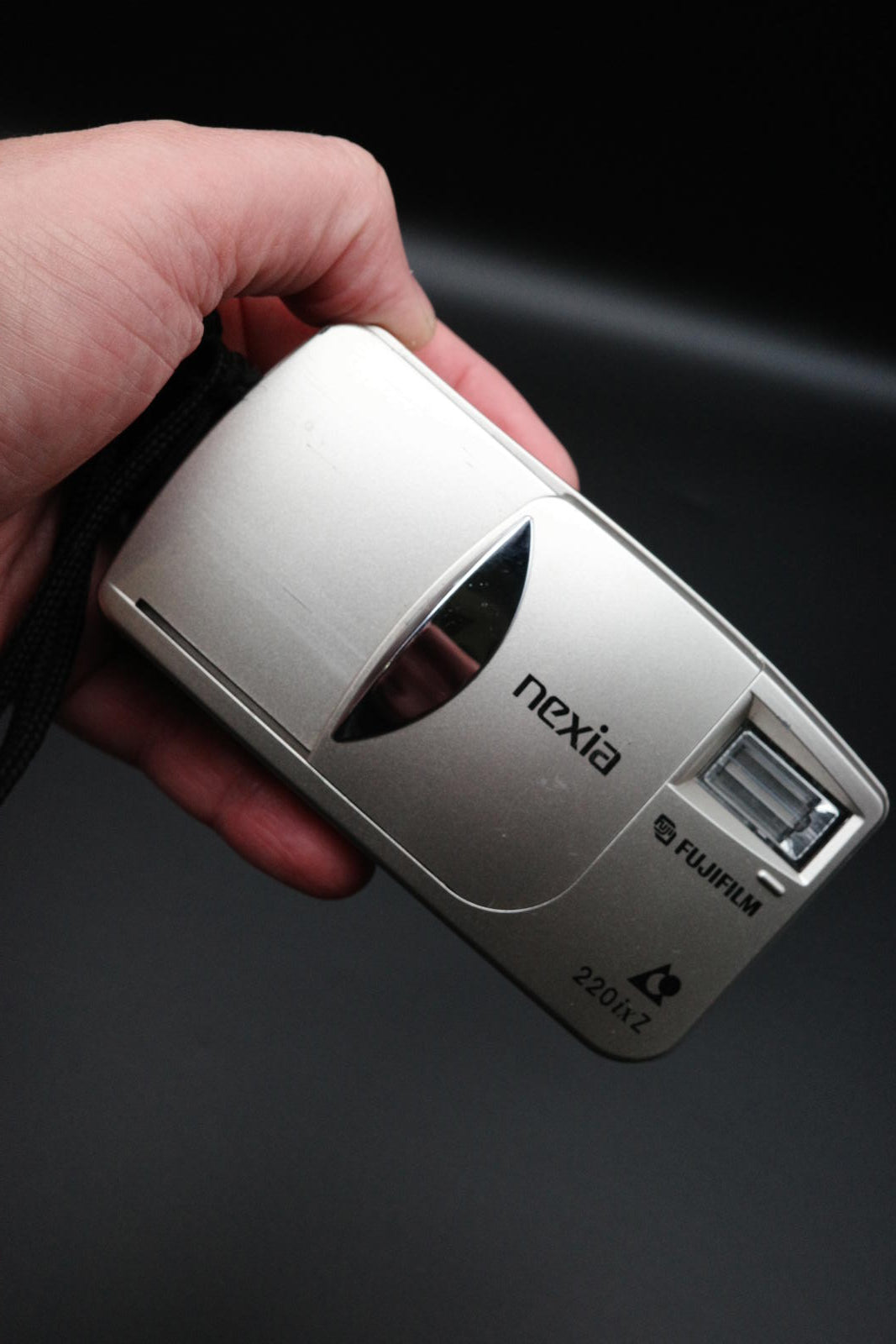 Fujifilm Nexia 220ix Z APS Vintage Compact Film Camera - Fuly Working