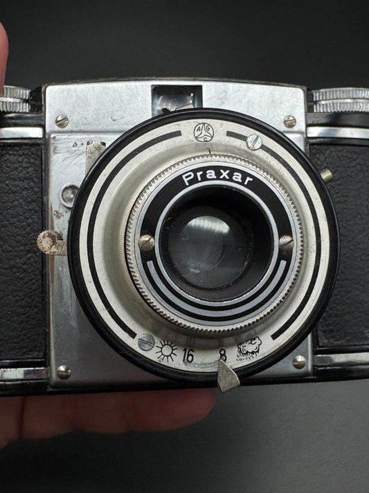 Vintage 1950's Braun Nürnberg Paxina Film Camera - Winds & Fires (H172)