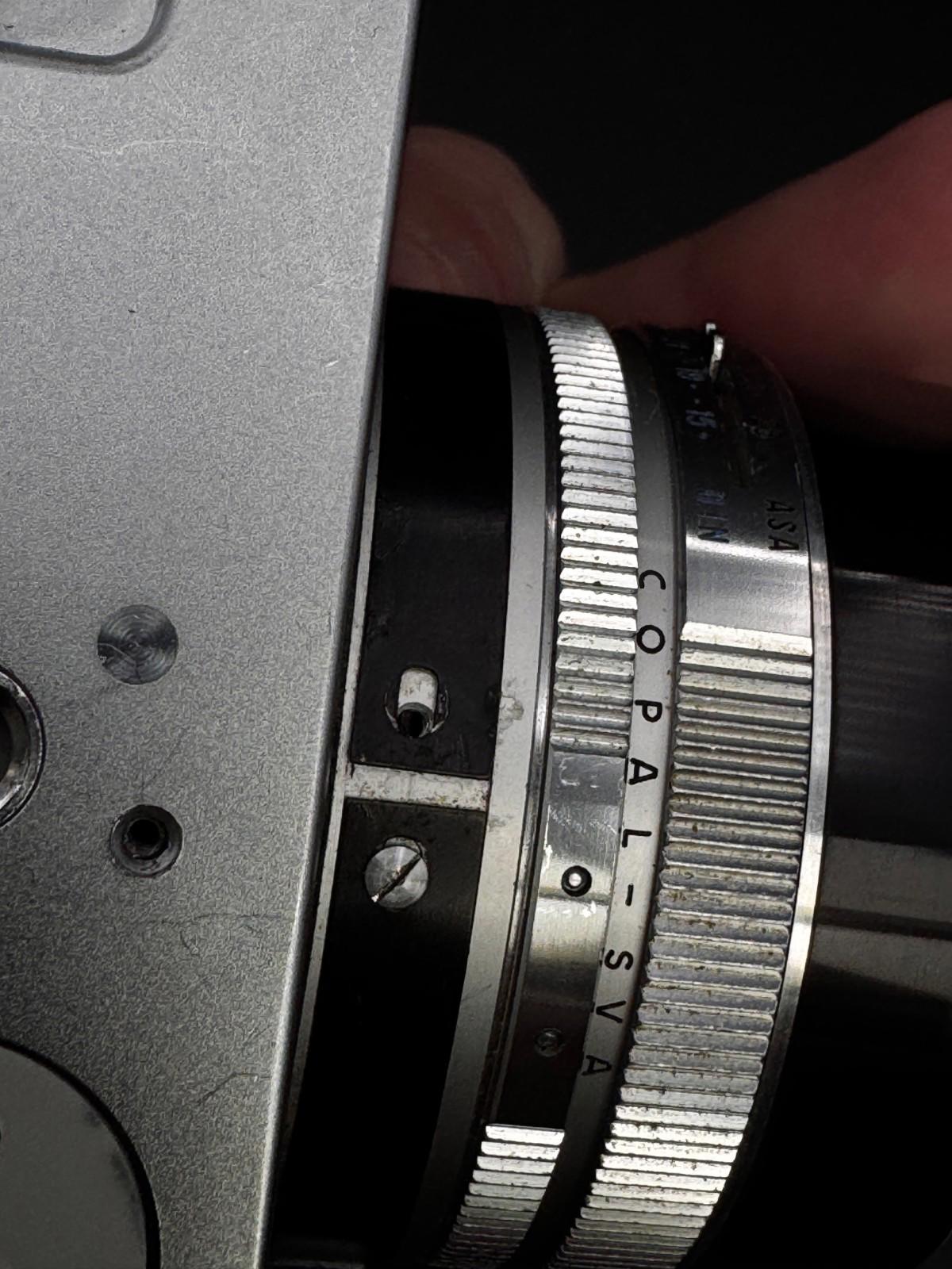 Konica Auto S2 Vintage 1960's Rangefinder 35mm Film Camera - Faulty (D316)