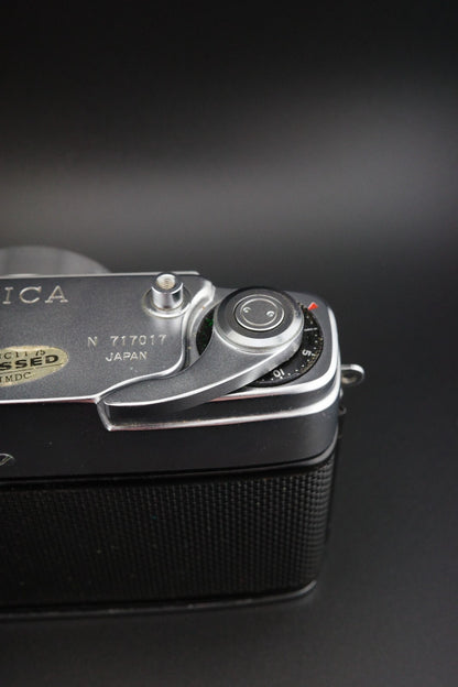 Yashica J Vintage 1960's 35mm Rangefinder Camera + Case - Faulty, Spares Repair