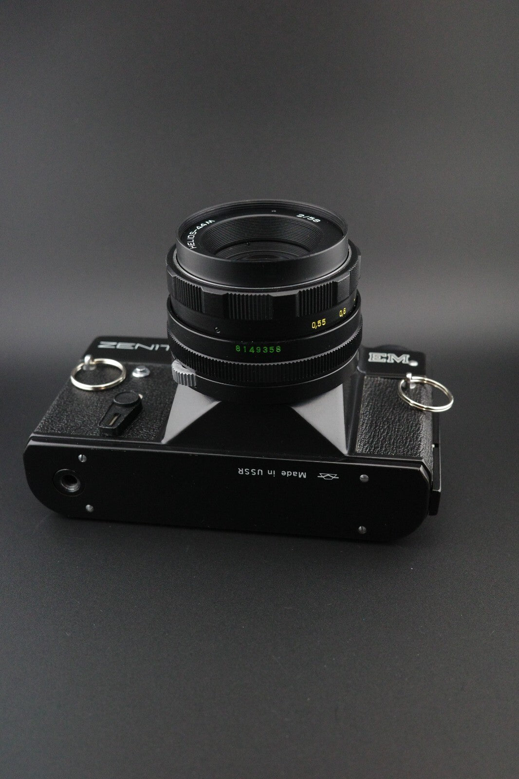 Zenit EM 35mm Film Camera + Helios 44M 2/58 + External LightMeter - Read Details