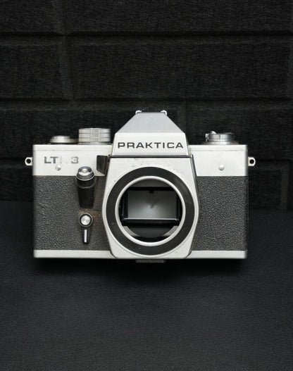 Praktica LTL 3 Vintage 1970's 35mm SLR Camera Body - Spares or Repair (Z413)