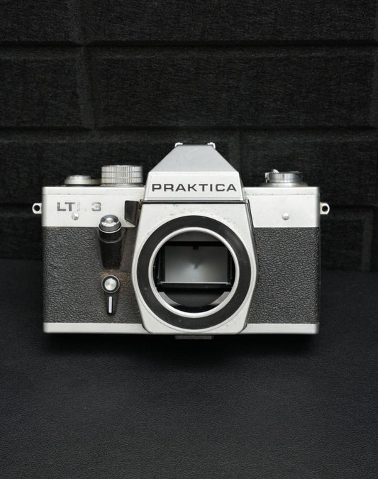 Praktica LTL 3 Vintage 1970's 35mm SLR Camera Body - Spares or Repair (Z413)