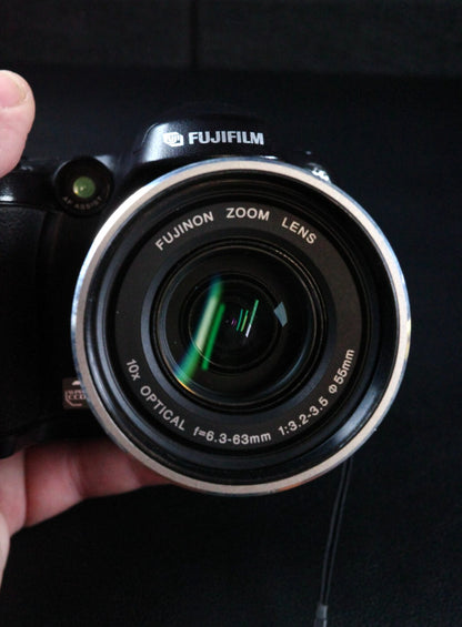 Fujifilm FinePix S5600 5.1MP Digital Bridge Camera + 1GB XD Card Tested Working