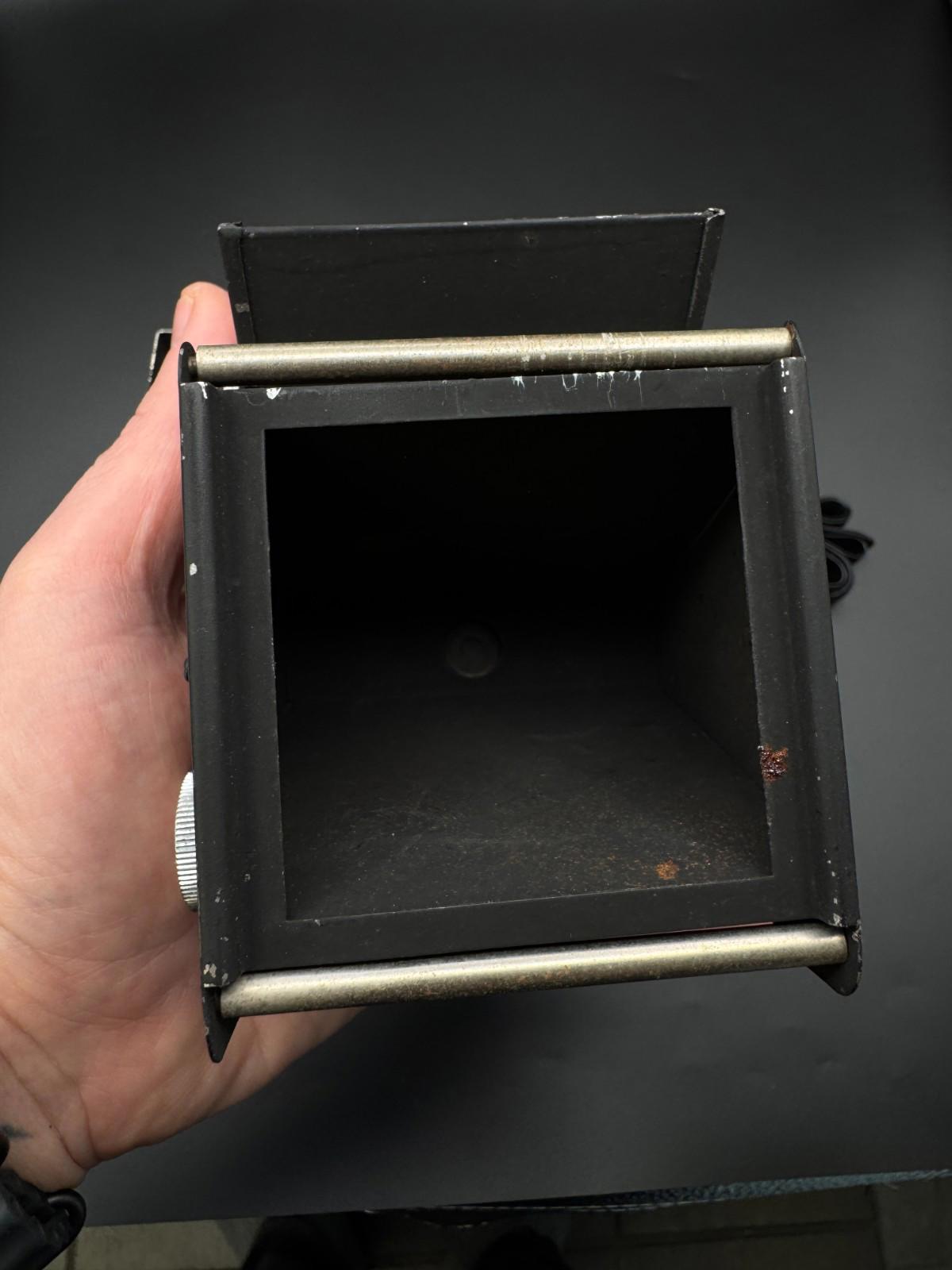 Vintage Medium Forma 6x6 120 Film Box Camera Pixie Flex Gnome - Untested
