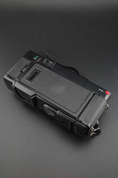 Hanimex 35 SF Vintage 1980's 35mm Film Point and Shoot Camera - Tested & Working