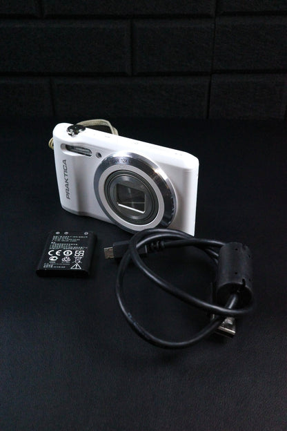Praktica Luxmedia Z212 20MP Digital Camera – White + Battery - Tested & Working