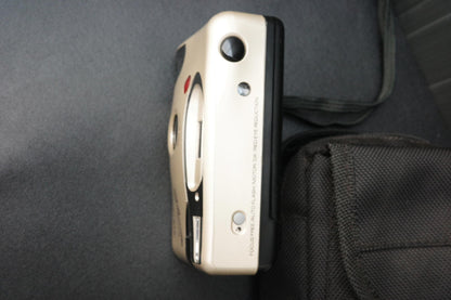 Halina Silhouette Sensor 35mm Film Camera Point & Shoot + Case - Fully Working