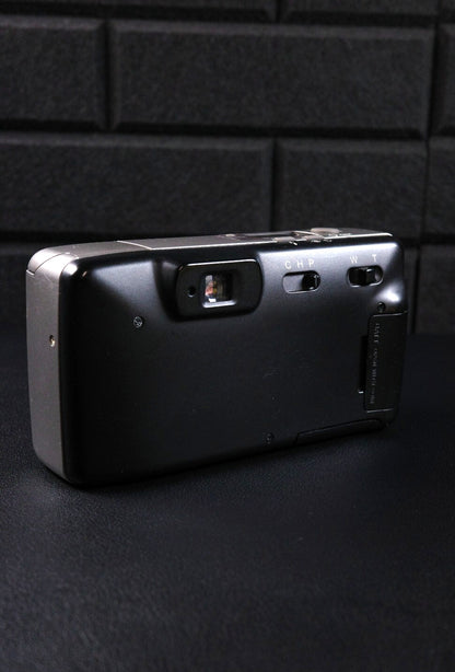 Minolta Vectis 20 Vintage 1990's APS Film Point and Shoot Zoom Camera - Working