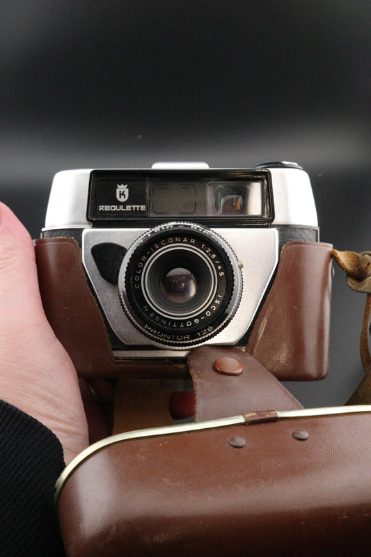 Regulette 125 Vintage 1960's 35mm Film Camera + Case - Tested & Working