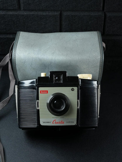 Kodak Brownie Cresta Vintage 1950's 120 Film Camera & Case - Working (Y509)