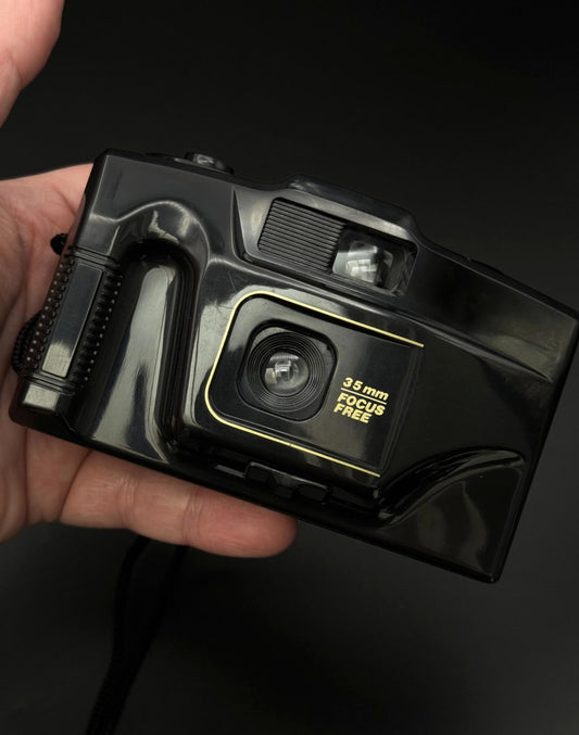 Vintage 35mm Camera - Retro Film Camera - Tested & Working