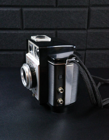 Working Kodak Brownie Twin 20 Vintage 1960's 620 Film Camera & Instructions