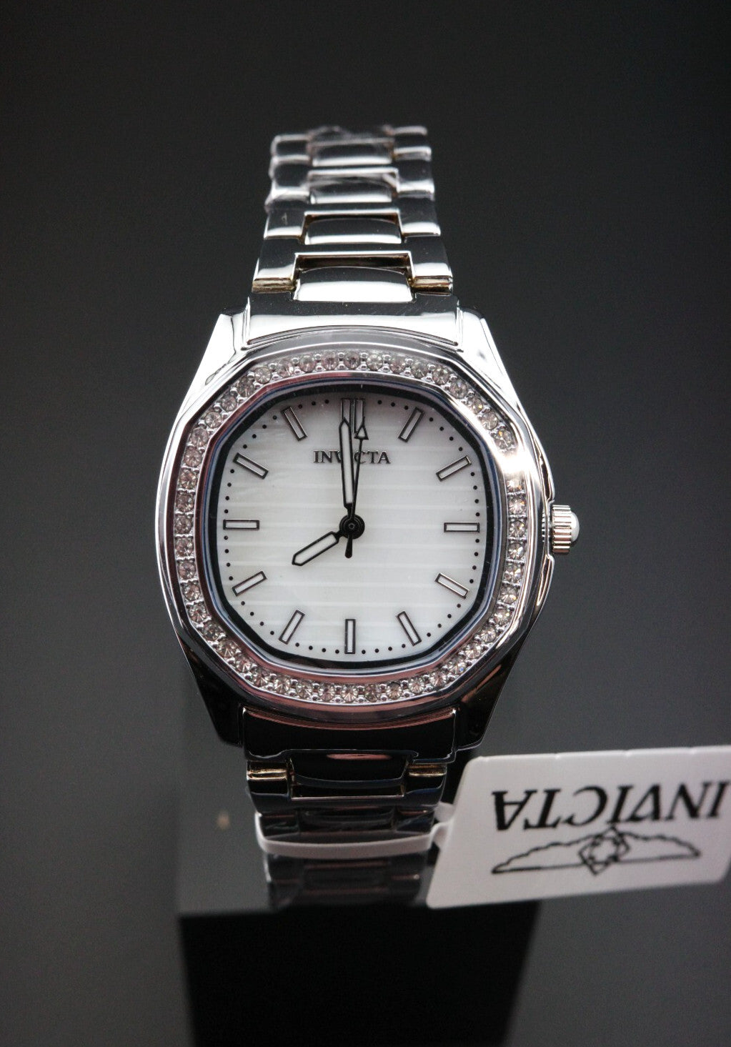 New Boxed Invicta Wildflower 001-GA-L-500 Ladies 32mm Silver Tone Bracelet Watch