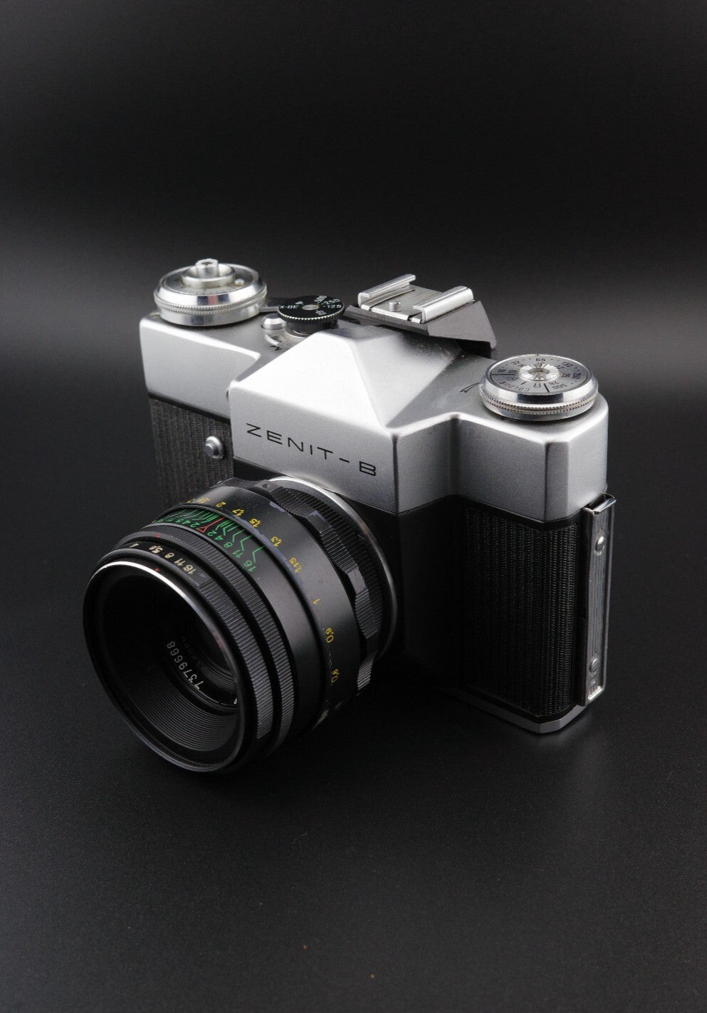 Zenit-B 35mm Film SLR Camera + Helios 44-2 58mm F2 Lens & Case Tested & Working
