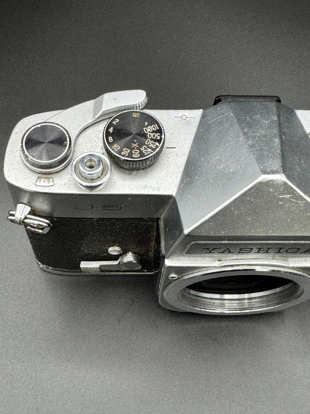 Yashica J5 Reflex 35 Analogue Film SLR Camera Body Only - Winds & Fires