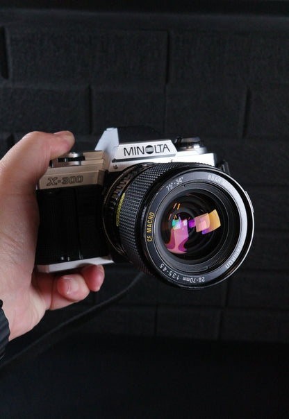 Working Minolta X-300 Vintage 1980's 35mm SLR Film Camera + Tamron 28-70mm Lens