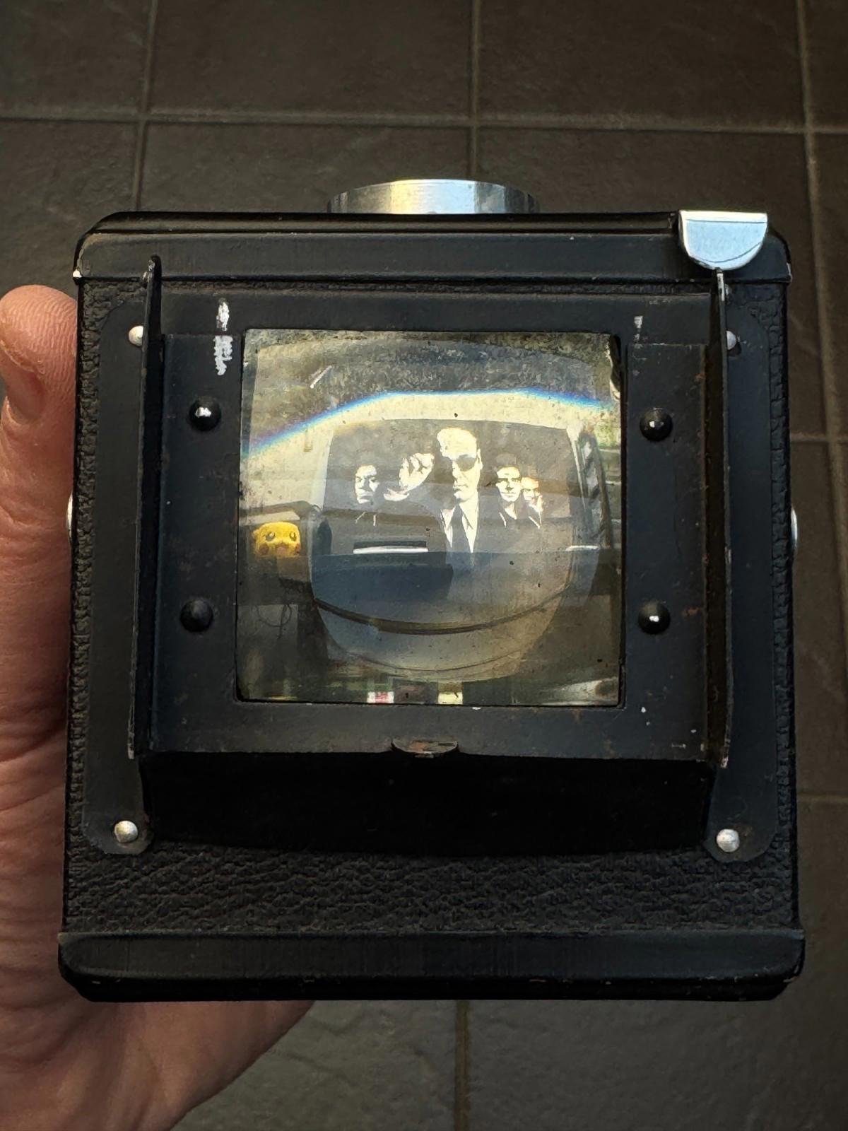 Vintage Medium Forma 6x6 120 Film Box Camera Pixie Flex Gnome - Untested