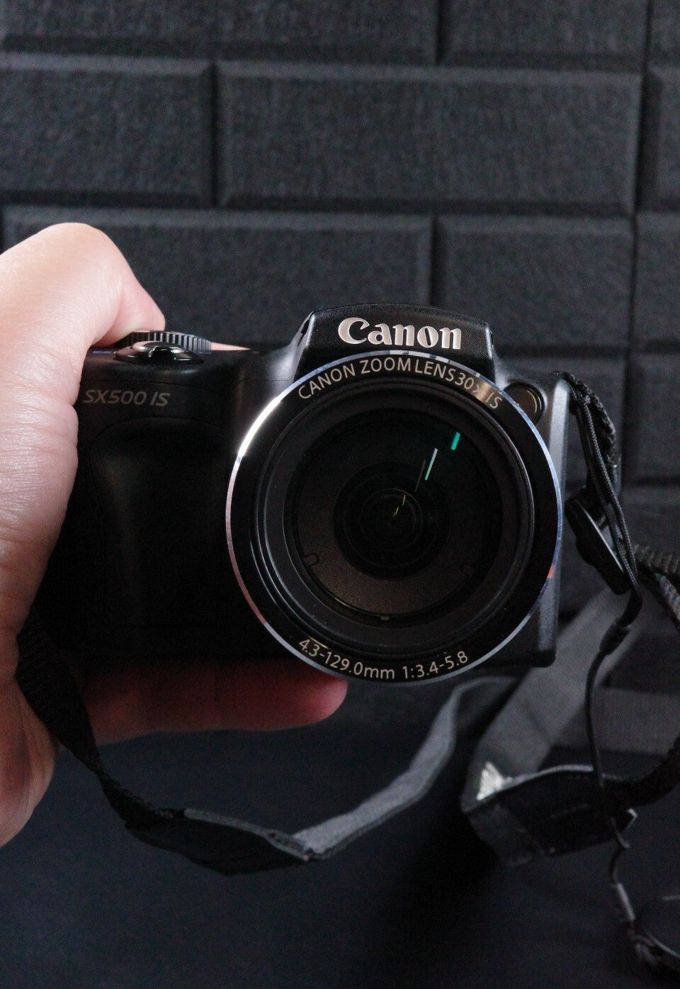 Canon PowerShot SX500 IS Digital Bridge Camera 16MP + New Battery & Charger
