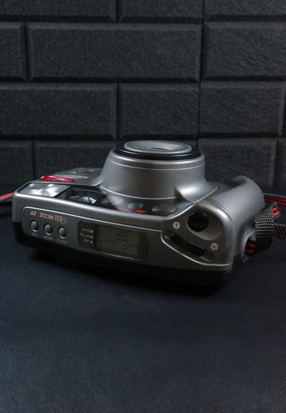 Samsung AF Zoom 105S Vintage 1990's 35mm Point & Shoot Film Camera - Working