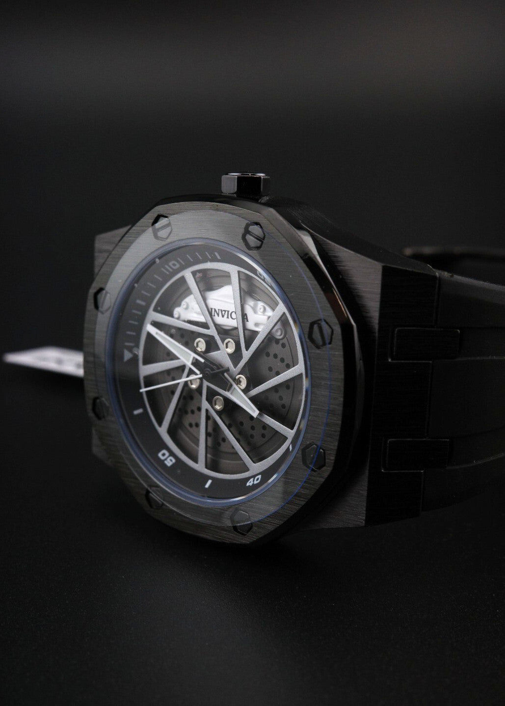 Invicta Speedway Rim Black Men's Watch – Model 69489 – 42mm New & Boxed
