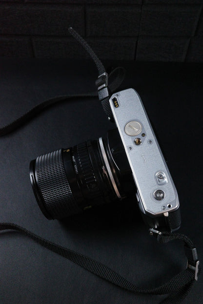 Working Minolta X-300 Vintage 1980's 35mm SLR Film Camera + Tamron 28-70mm Lens