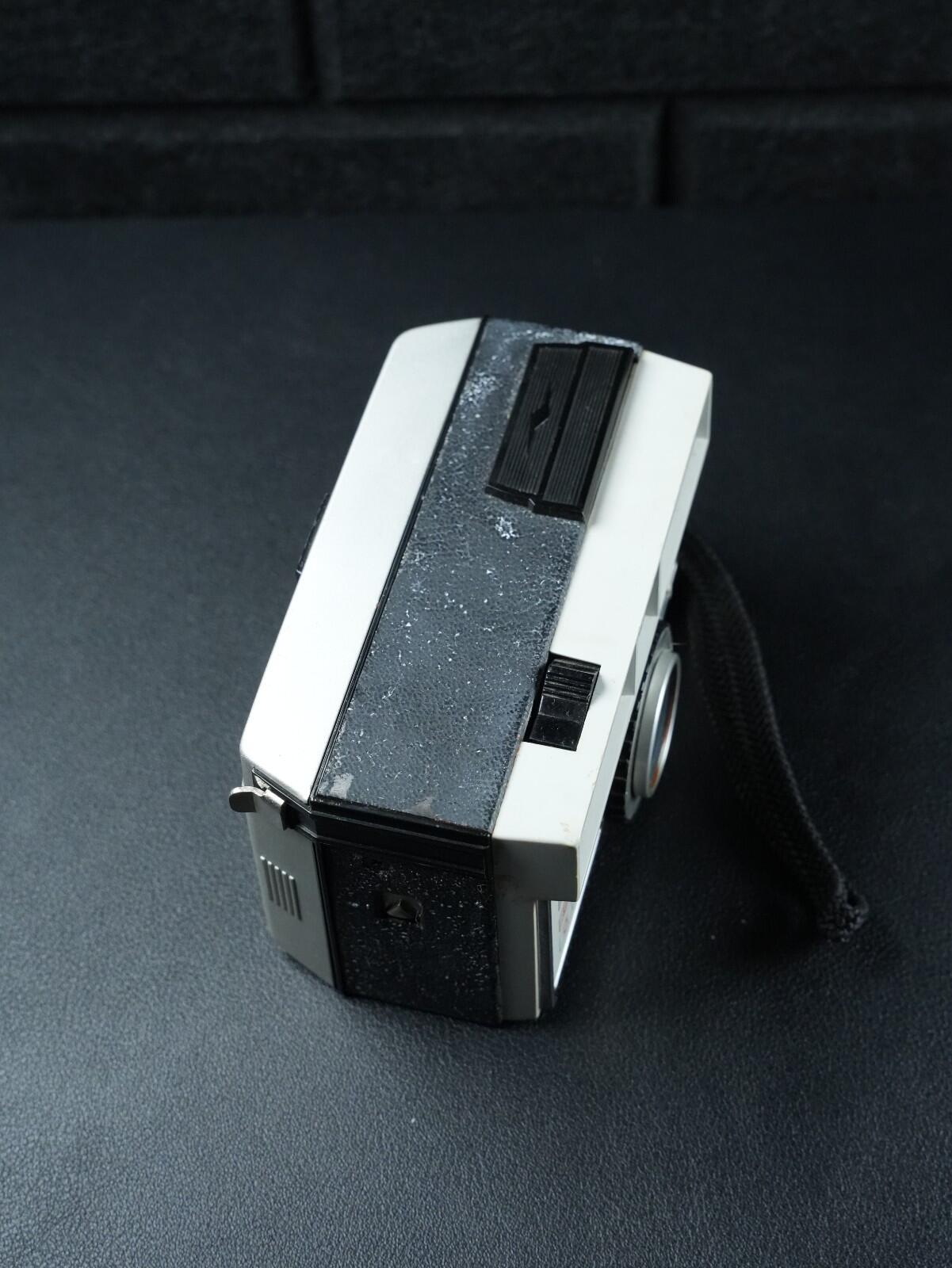 Kodak Instamatic 200 Vintage 1960's 126 Film Camera - Faulty, Spares or Repair